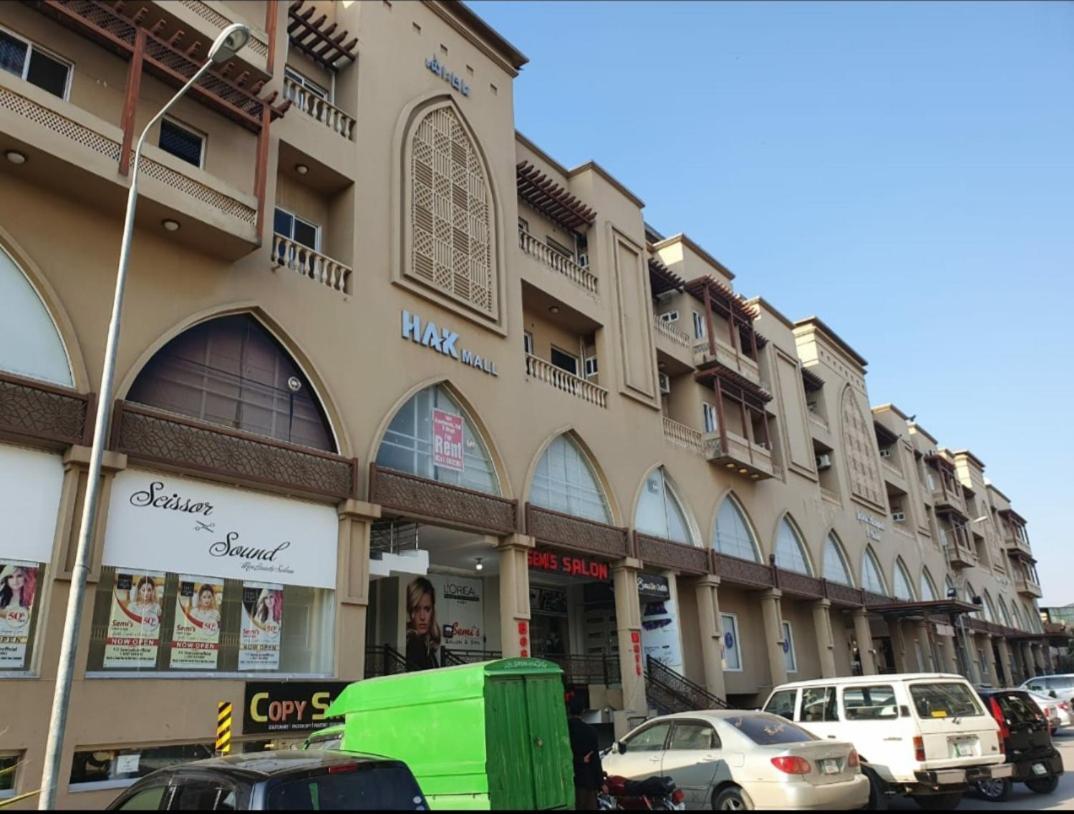 Hak Mall Suites And Apartments Rawalpindi Eksteriør billede